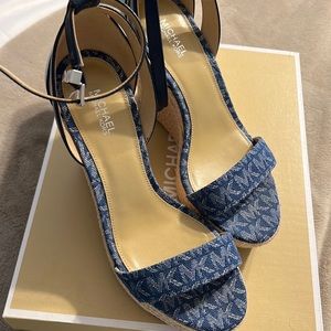 Kimberly Wedge Denim Michael Kors - Worn 1 time only!